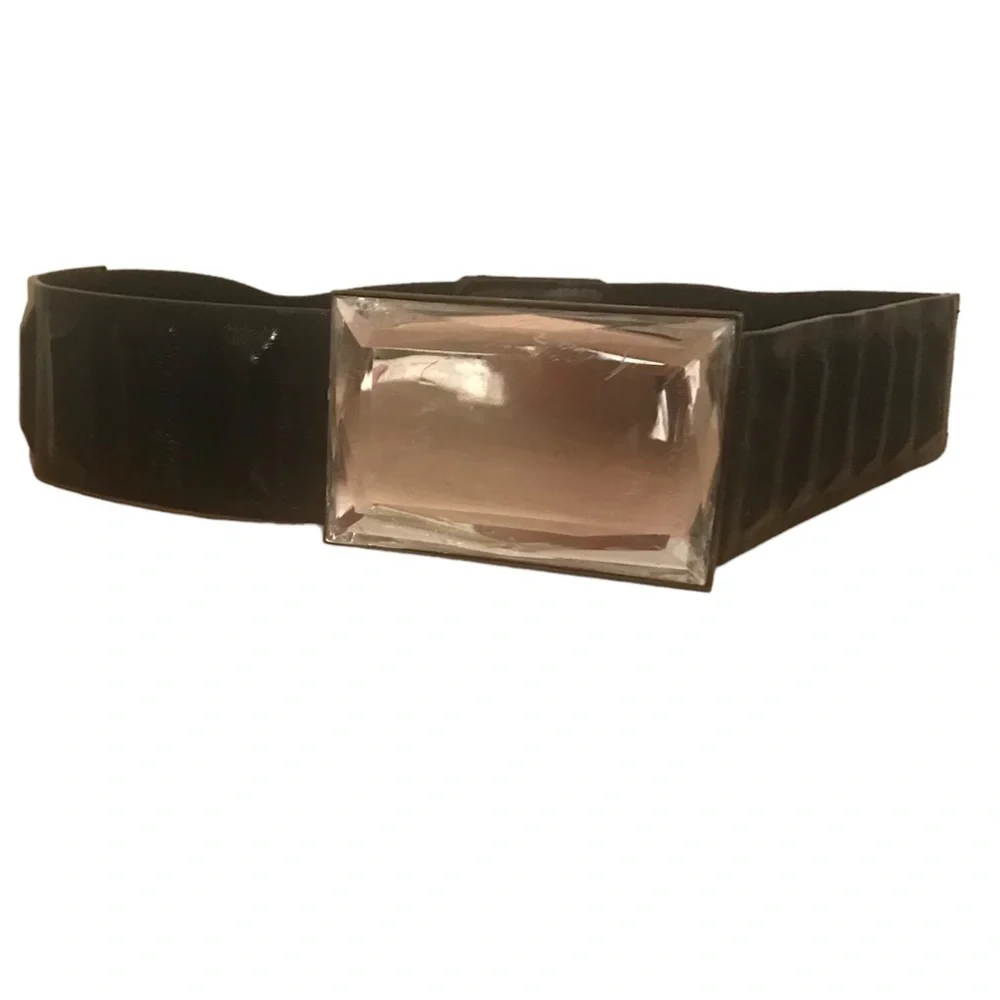 Cool black textured belt with beveled glass mirrored large buckle
